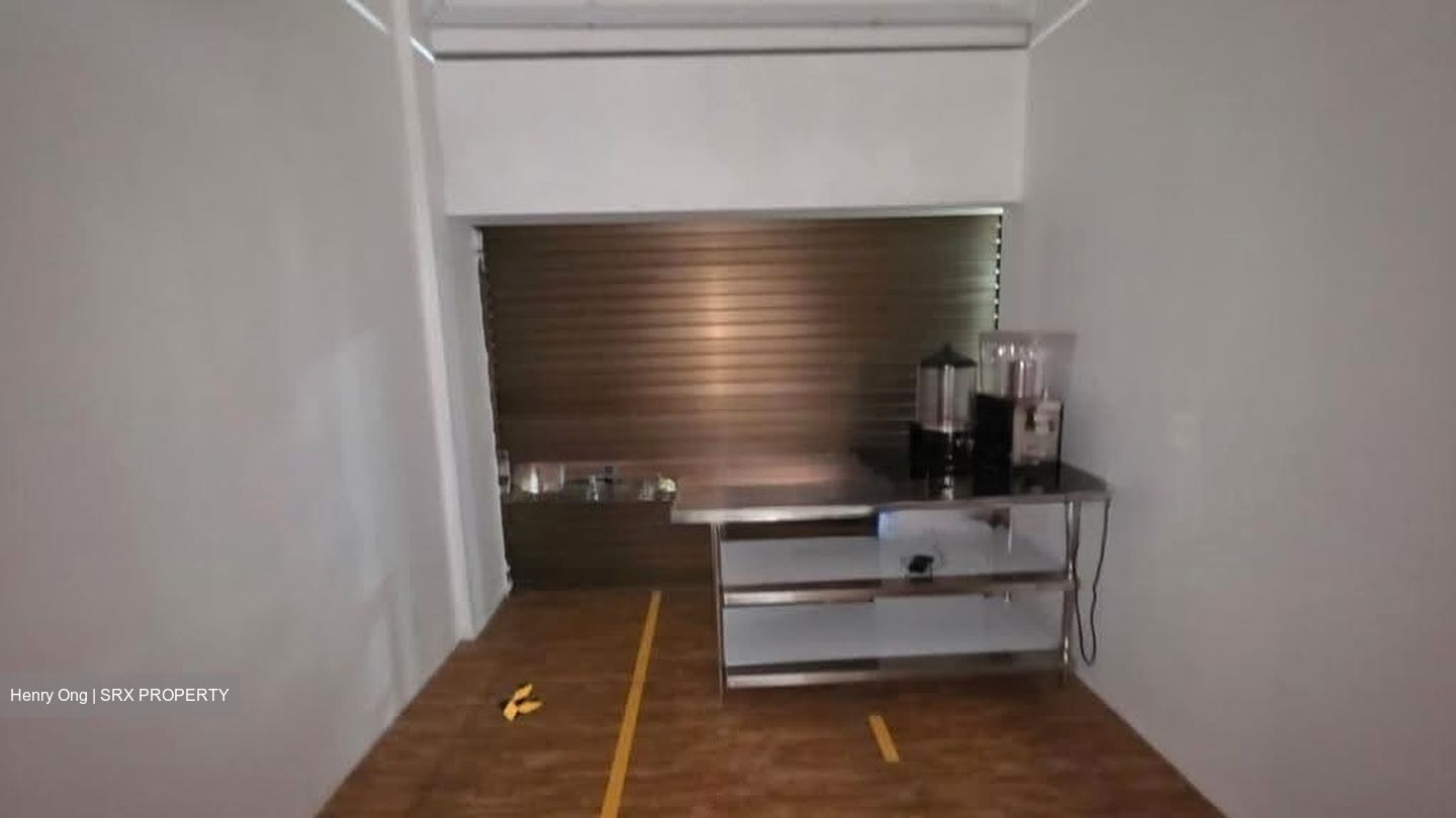 Yishun Ring Road (D27), Shop House #614493601